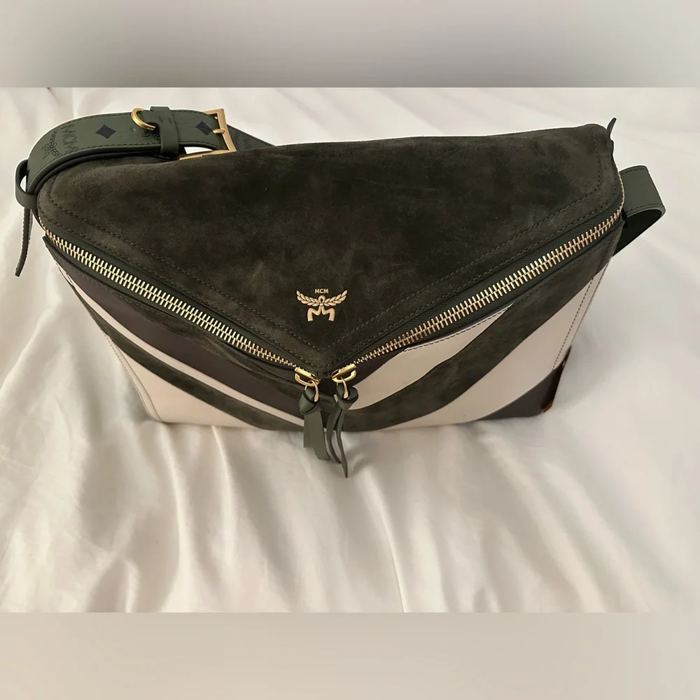 MCM Diamant 3D Shoulder Bag In Mega Herringbone Suede NWT - Picture 2 of 14